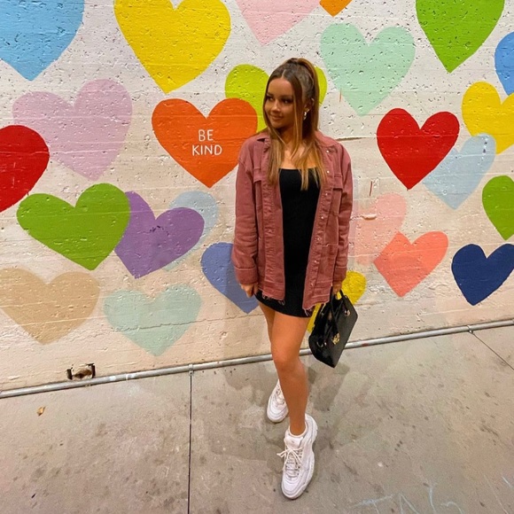 Meet Rebie - Picture 2 of 4